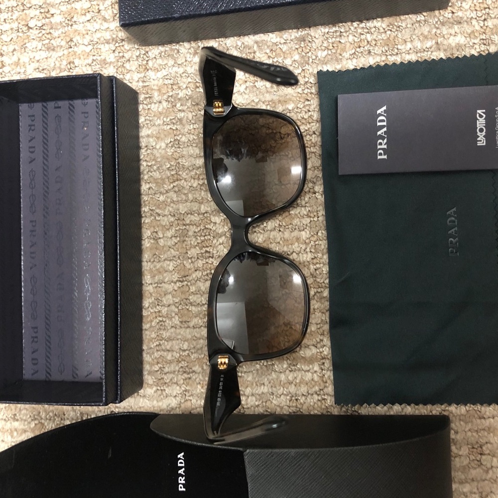 New Prada sunglasses!